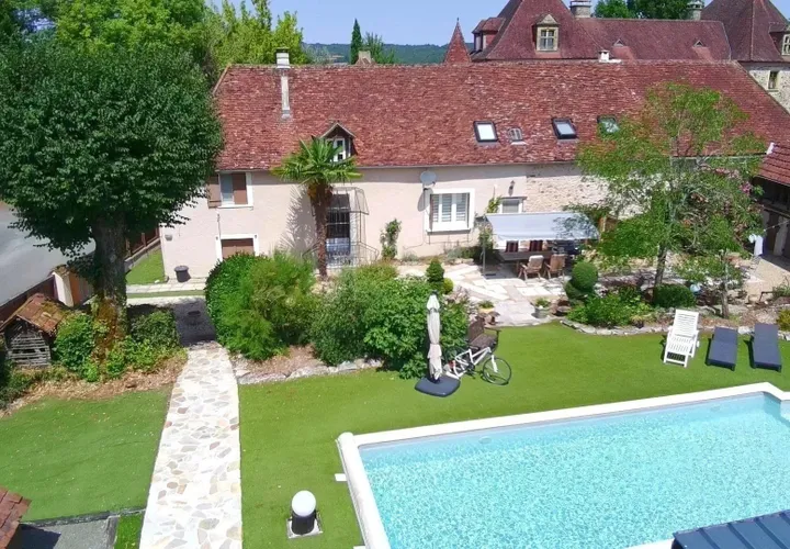 Villa i Hautefort, Dordogne, Hautefort - € 350.000 | Ref: BVI82405 - foto 1