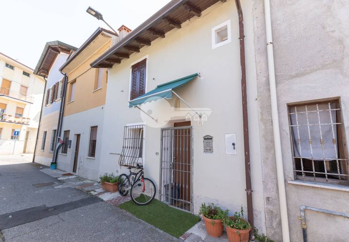 Villa a Ghedi, Brescia, Ghedi - € 65.000 | Ref: 6415062020-1234 - foto 1