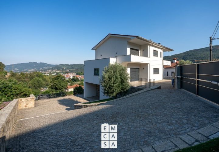 Villa i Arouca, Aveiro, Arouca - € 549.000 | Ref: OAZ4159 - foto 1