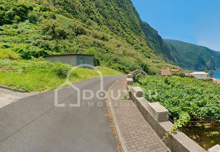 Helårsgrund i Chaves, Vila Real, Chaves - € 140.000 | Ref: DR482 - foto 1