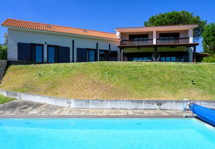 Gård i Ancede e Ribadouro, Porto, Ancede e Ribadouro - € 1 200 000 | Ref: 160/25 - foto 1