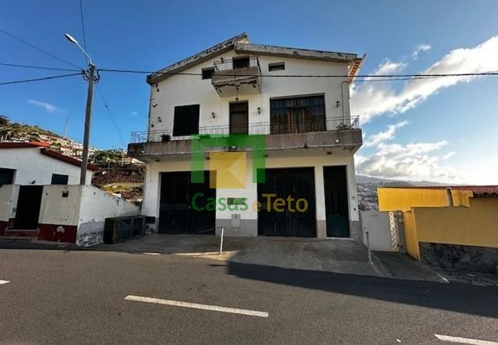Villa a Camara de Lobos, Madeira, Camara de Lobos - € 327.000 | Ref: CT-1842/2025 - foto 1