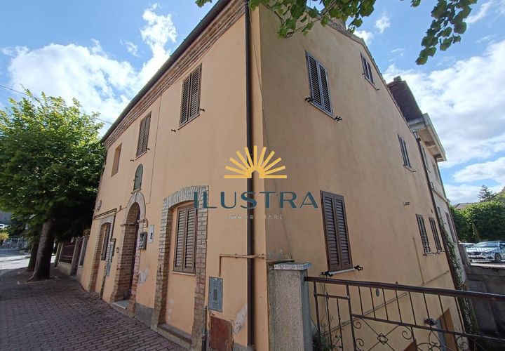 Villa a Rotella, Ascoli Piceno, Rotella - € 70.000 | Ref: 113 - foto 1