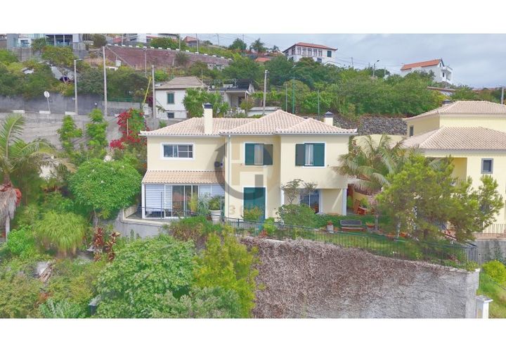 Villa i Ribeira Brava, Madeira, Ribeira Brava - € 900.000 | Ref: CAS_24 - foto 1