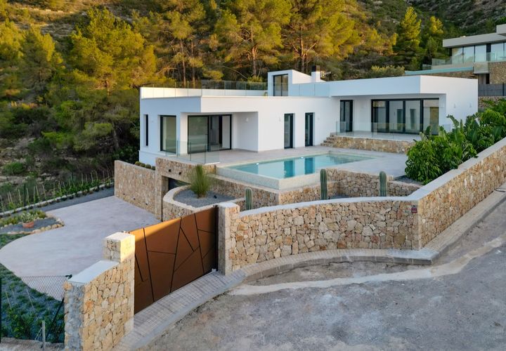 Villa i Denia, Alicante, Denia - € 1.595.000 | Ref: xbl7720 - foto 1