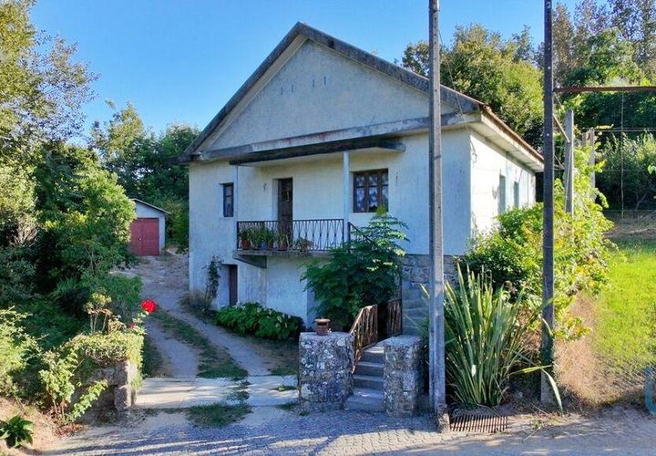 Byhus i Guimaraes, Braga, Guimaraes - € 265.500 | Ref: 147102 - foto 1