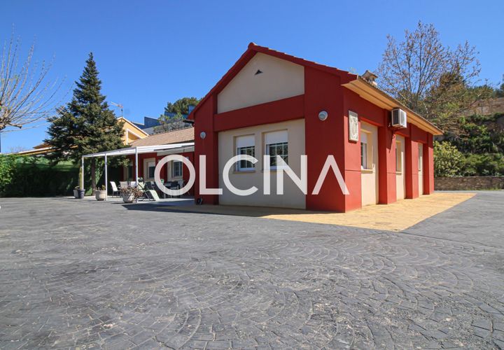 Villa a Alcoy, Alicante, Alcoy - € 1.800/mes | Ref: 540/6818 - foto 1