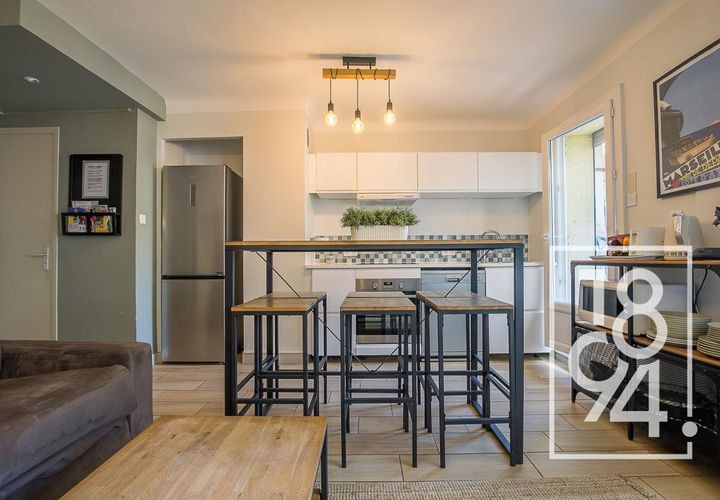 Leilighet i Marseille, Bouches-du-Rhone, Marseille - € 260 000 | Ref: 7YV7-B3K-7EI - foto 1
