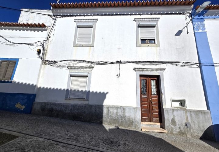 Villa a Redondo, Evora, Redondo - € 180.000 | Ref: JG2421 - foto 1