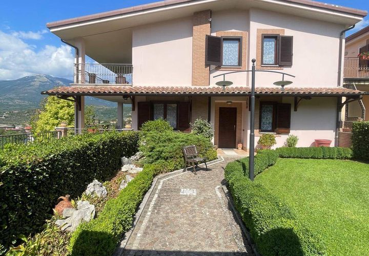 Villa a Alatri, Frosinone, Alatri - € 275.000 | Ref: 2101 - foto 1