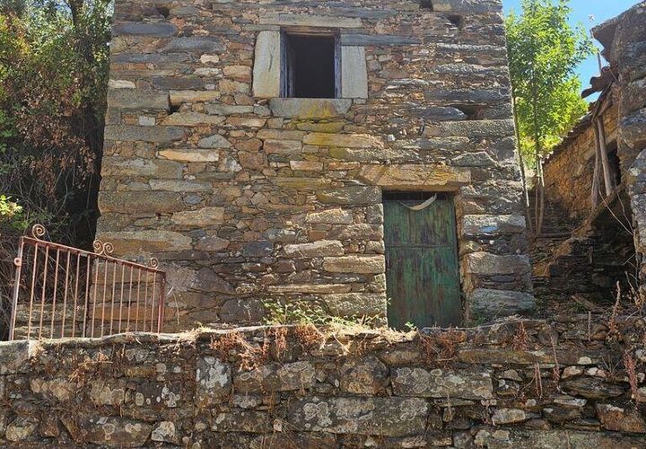 Byhus i Proenca-a-Nova, Castelo Branco, Proenca-a-Nova - € 40.000 | Ref: 148374 - foto 1
