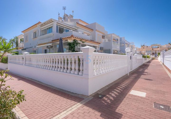 Byhus i Playa Flamenca, Alicante, Playa Flamenca - € 299.000 | Ref: P8135 - foto 1