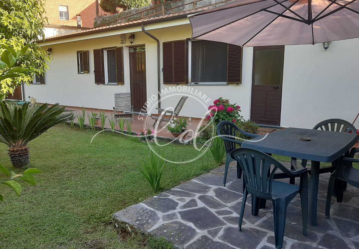 Villa i Pietrasanta, Lucca, Pietrasanta - € 249.000 | Ref: 2577 - foto 1