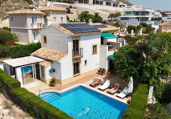 Villa i Finestrat, Alicante, Finestrat - € 699.950 | Ref: P8096 - foto 1