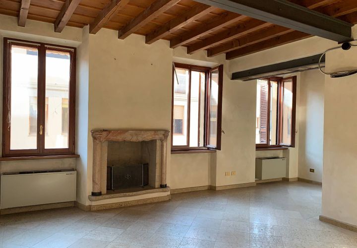 Villa i Mantua, Mantua, Mantua - € 600.000 | Ref: 5186 - foto 1