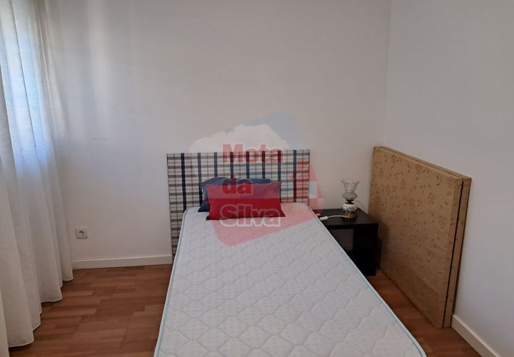 Apartament a Almada, Setubal, Almada - € 400/mes | Ref: 1900669 (2) - foto 1
