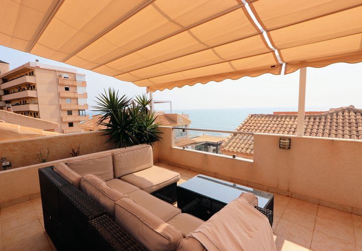 Villa i Torrevieja, Alicante, Torrevieja - € 445.000 | Ref: R5152000 - foto 1