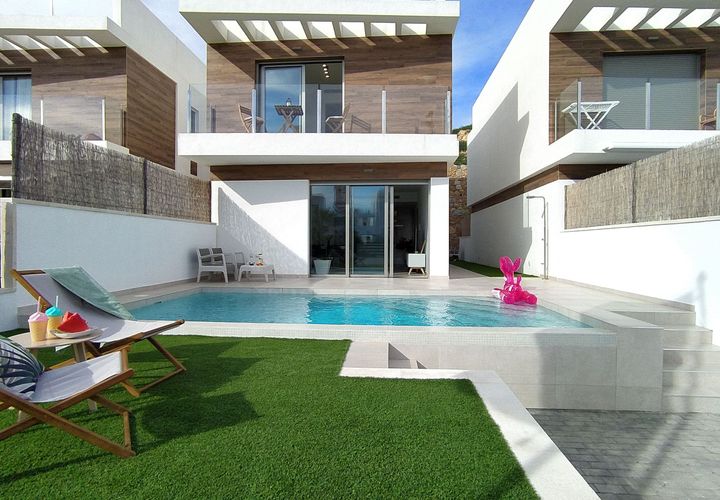 Villa a Playa Flamenca, Alicante, Playa Flamenca - € 575.000 | Ref: 51817 - foto 1