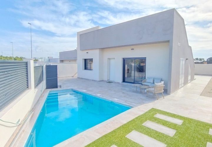 Villa i Pinar De Campoverde, Alicante, Pinar De Campoverde - € 422.500 | Ref: YHS38722C - foto 1