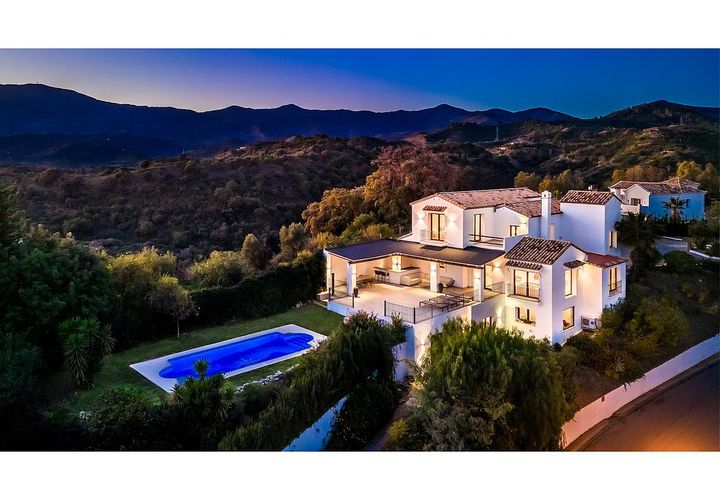 Villa a Estepona, Malaga, Estepona - € 2.495.000 | Ref: MLS52458R - foto 1