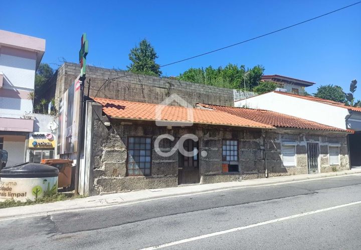 Villa i Guimaraes, Braga, Guimaraes - € 190.000 | Ref: 336/M/01882 - foto 1