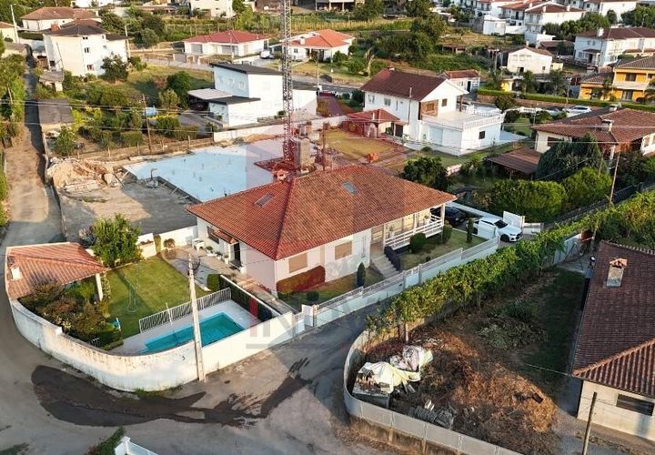 Byhus i Vila Verde, Braga, Vila Verde - € 400.000 | Ref: 08688 - foto 1