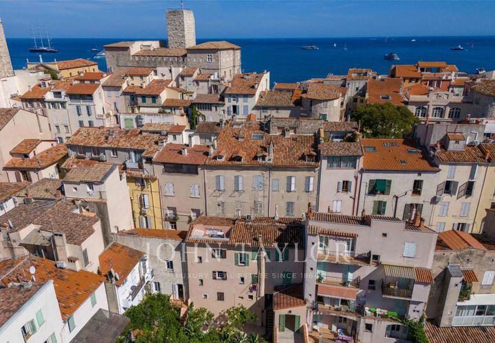 Lejlighed i Antibes, Alpes-Maritimes, Antibes - € 1.385.000 | Ref: V0635AN - foto 1
