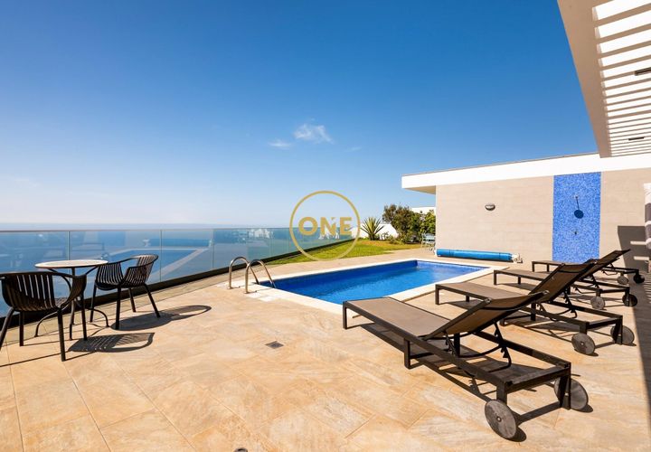 Byhus i Calheta, Madeira, Calheta - € 1.500.000 | Ref: ONE361752-7 - foto 1