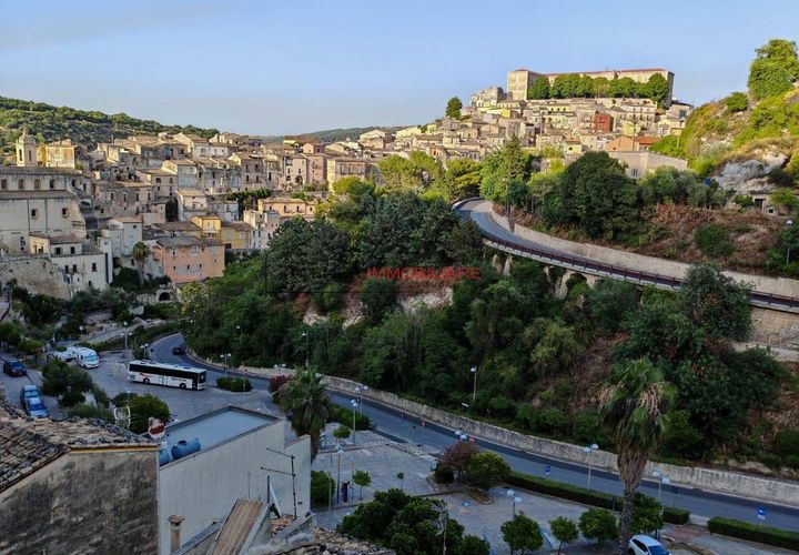 Villa i Ragusa, Ragusa, Ragusa - € 27.000 | Ref: 4 - foto 1