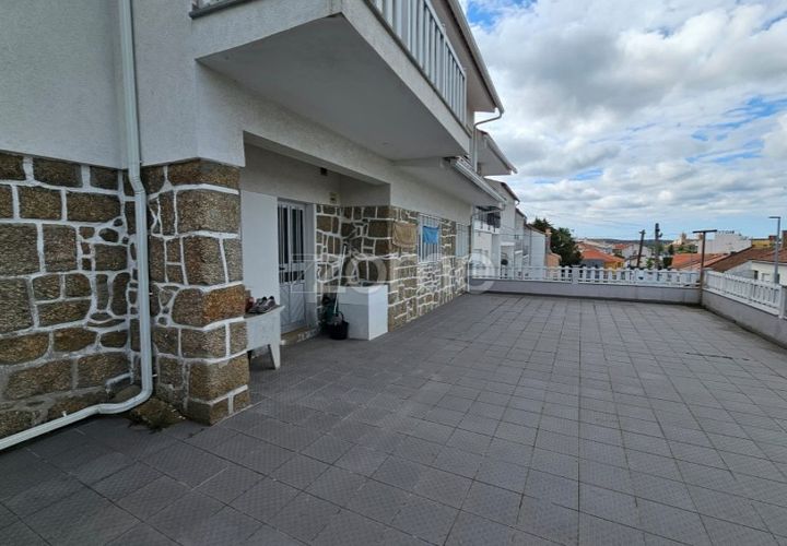 Haus in Miranda do Douro, Braganca, Miranda do Douro - € 165.000 | Ref: ZMPT580416 - Foto 1