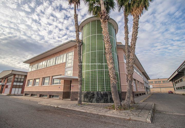 Erhvervsejendom i Elche, Alicante, Elche - € 3.200.000 | Ref: Elche Nave 4 - foto 1