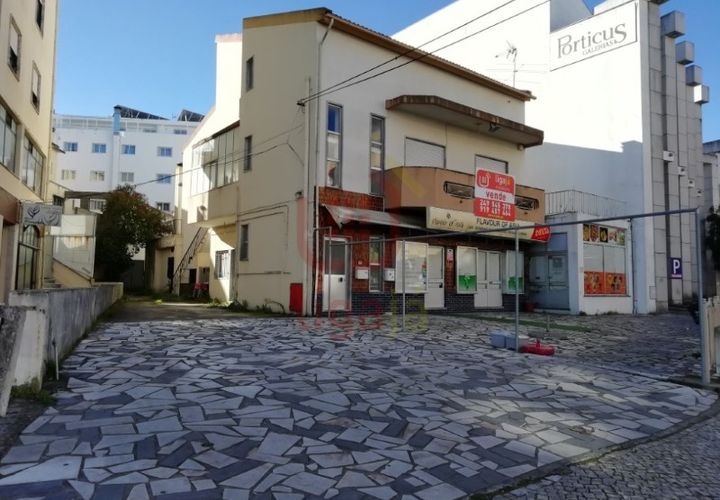 Villa i Fatima, Santarem, Fatima - € 750.000 | Ref: 0973 - foto 1