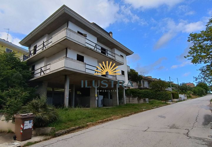 Villa i Ripatransone, Ascoli Piceno, Ripatransone - € 147.000 | Ref: 124 - foto 1