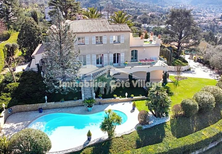 Villa i Drap, Alpes-Maritimes, Drap - € 1.290.000 | Ref: getkey_u_487079459 - foto 1