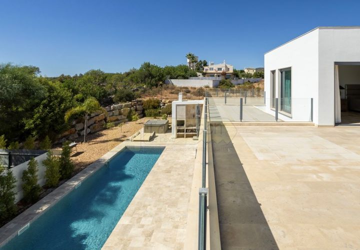 Villa a Quelfes, Faro, Quelfes - € 1.290.000 | Ref: M113 - foto 1