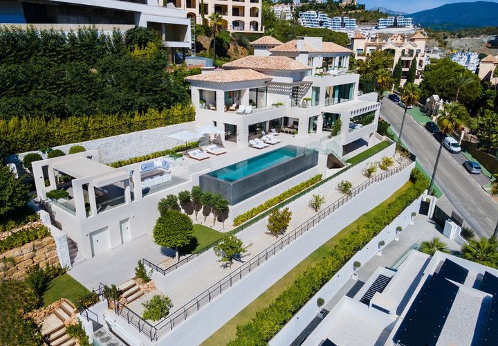 Villa i La Heredia, Malaga, La Heredia - € 9.749.000 | Ref: R5015020 - foto 1