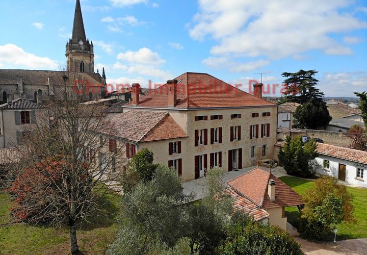 Villa a Monsegur, Lot-et-Garonne, Monsegur - € 1.194.720 | Ref: D4879 - foto 1