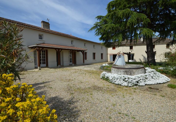 Landejendom i Levignac-de-Guyenne, Lot-et-Garonne, Levignac-de-Guyenne - € 180.200 | Ref: D4909 - foto 1