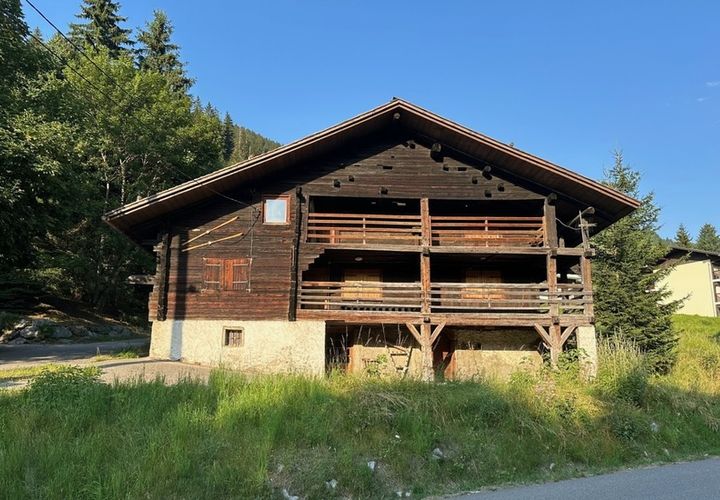 Villa a La Clusaz, Haute-Savoie, La Clusaz - € 970.000 | Ref: 340935651092 - foto 1