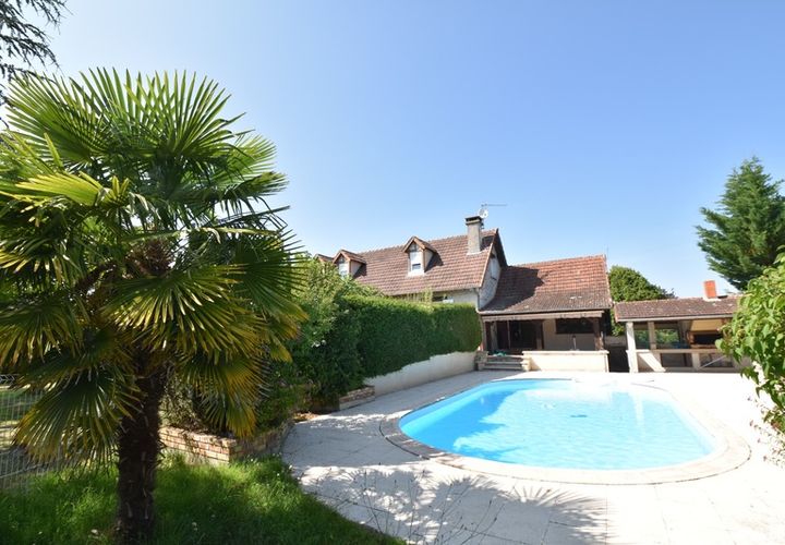 Villa i Gueugnon, Saone-et-Loire, Gueugnon - € 199.000 | Ref: 340938841829 - foto 1