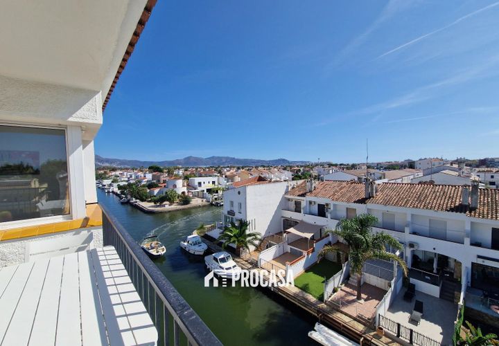 Leilighet i Empuriabrava, Gerona, Empuriabrava - € 299 000 | Ref: 3949 - foto 1