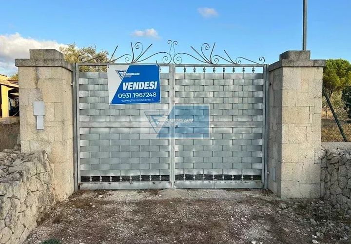 Helårsgrund i Noto, Siracusa, Noto - € 85.000 | Ref: NT TCAM 31 - foto 1