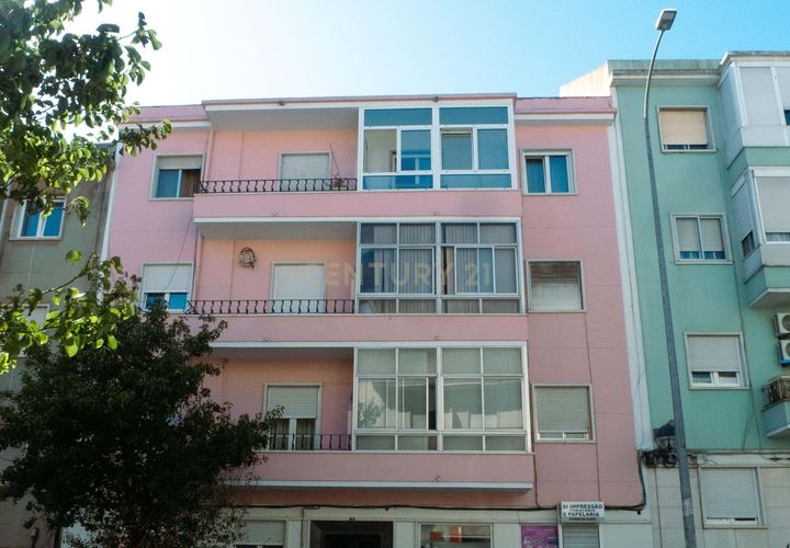Lejlighed i Amadora, Lisbon, Amadora - € 195.000 | Ref: C0379-00940 - foto 1