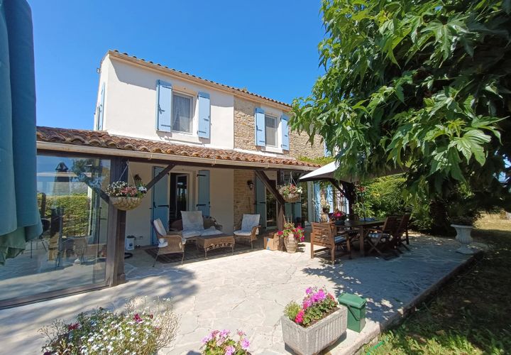 Villa i Maille, Vendee, Maille - € 350 000 | Ref: BVI76710 - foto 1