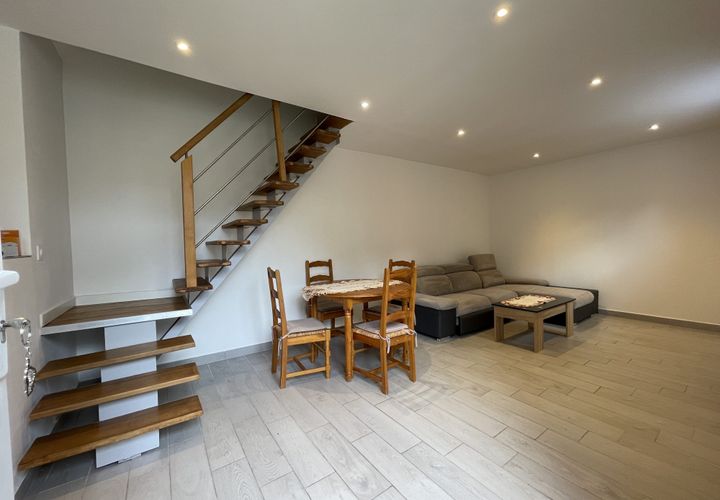 Villa a Lens, Pas-de-Calais, Lens - € 795/mes | Ref: LM794 - foto 1