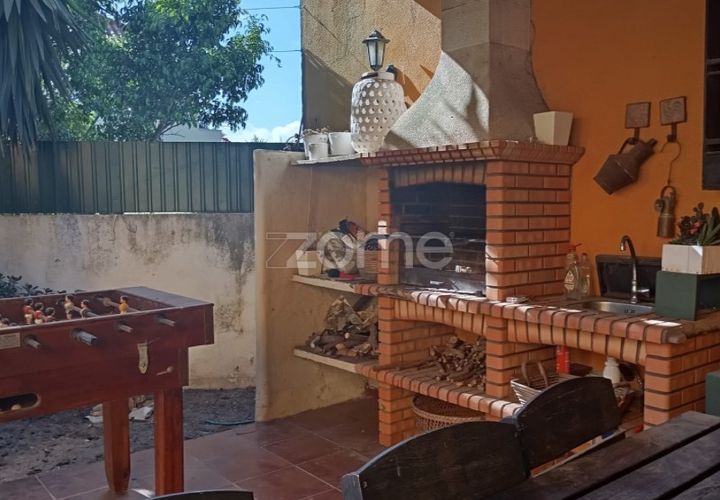 Villa i Carcavelos, Lisbon, Carcavelos - € 845.000 | Ref: ZMPT580325 - foto 1