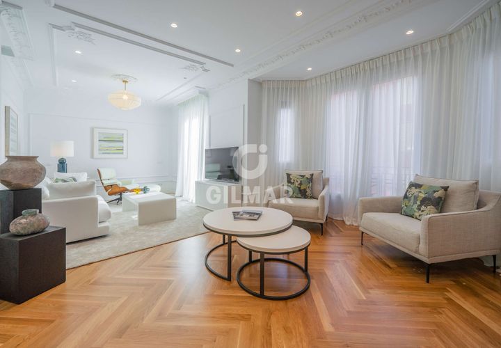 Leilighet i Madrid, Madrid, Madrid - € 2 800 000 | Ref: 213515 - foto 1