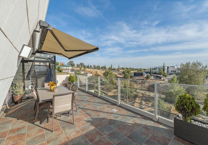 Leilighet i Boadilla Del Monte, Madrid, Boadilla Del Monte - € 990 000 | Ref: EXP11201/8930 - foto 1