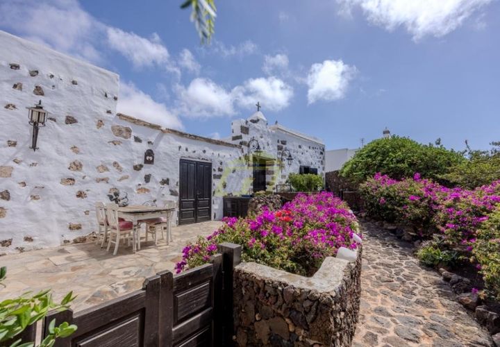 Villa a Teguise, Lanzarote, Teguise - € 895.000 | Ref: L325067 - foto 1
