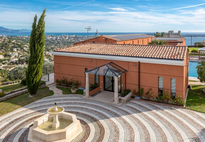 Villa i Cannes, Alpes-Maritimes, Cannes - € 3 700 000 | Ref: HH-13118245 - foto 1